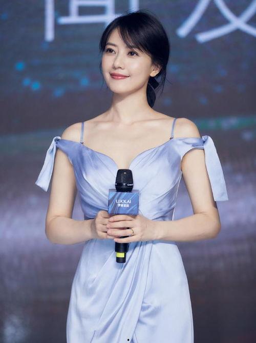 高圆圆娱乐八卦明星热点爆料,热点爆料揭秘明星幕后故事